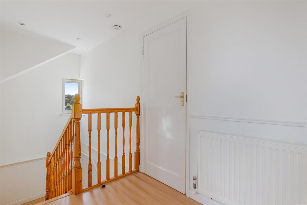 A17 - Red Tor, Seaway Lane Torquay - 251113.jpg