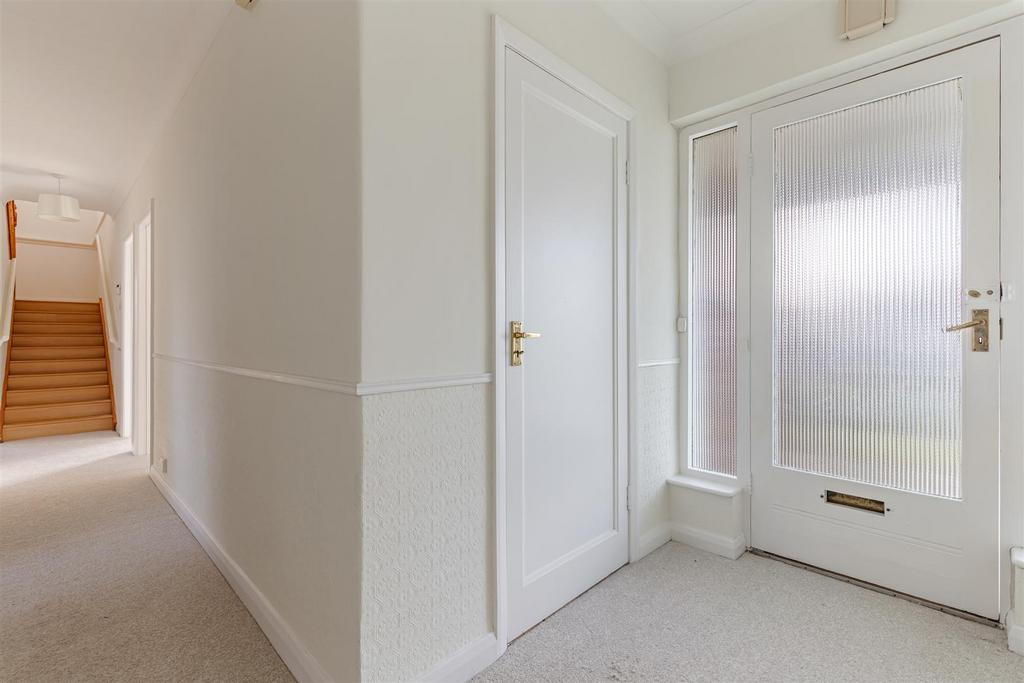 A13 - Red Tor, Seaway Lane Torquay - 251113.jpg