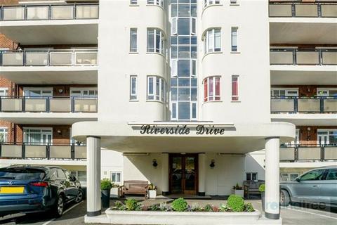 undefined, Riverside Drive, Golders Green Road NW11