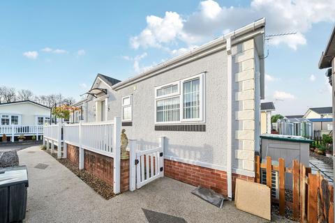 2 bedroom park home for sale, West Street, Whitland SA34