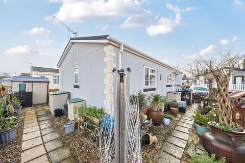 2 bedroom park home for sale, West Street, Whitland SA34