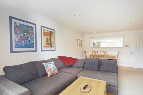 St. Johns Wood Park, London NW8
