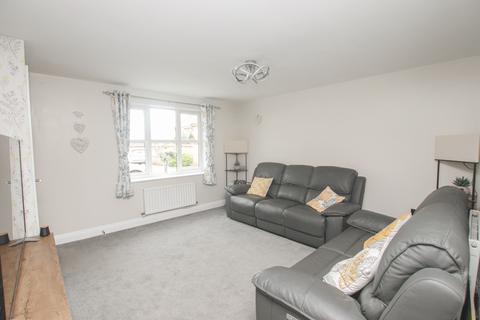 undefined, Deansleigh, Lincoln