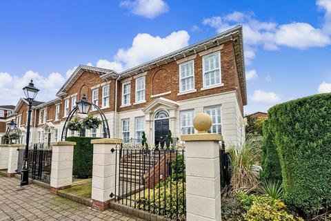 undefined, The Square, Ringley Chase, Whitefield, M45