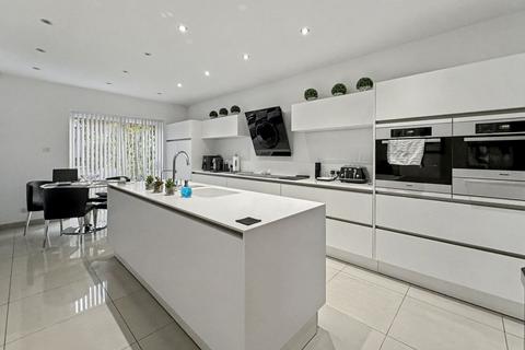 undefined, The Square, Ringley Chase, Whitefield, M45