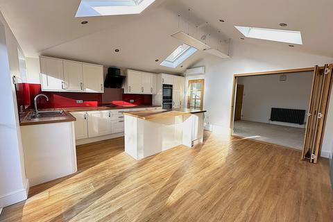 undefined, Coggeshall Road, CM7