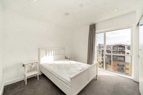 2 bedroom flat to rent, John Harrison Way, London SE10