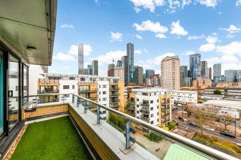 3 bedroom apartment to rent, Westferry Road, London, E14