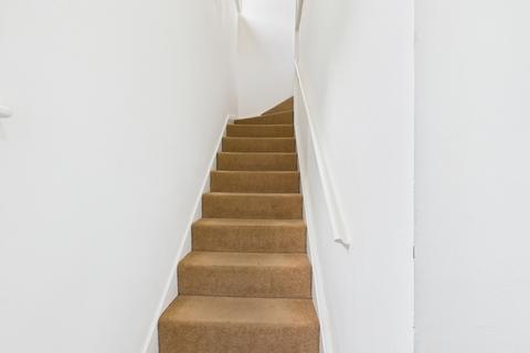2 bedroom flat for sale, Rickman Drive, Birmingham B15