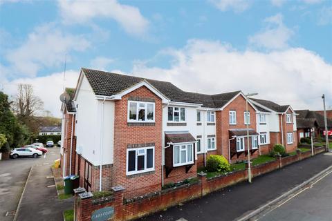 1 bedroom apartment for sale, Clarence Road, Fleet GU51