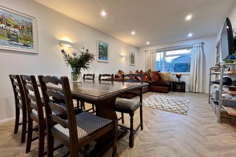 undefined, St Georges Road, Dursley, Gloucestershire