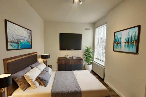 2 bedroom flat to rent, Linden Avenue, Kensal Rise