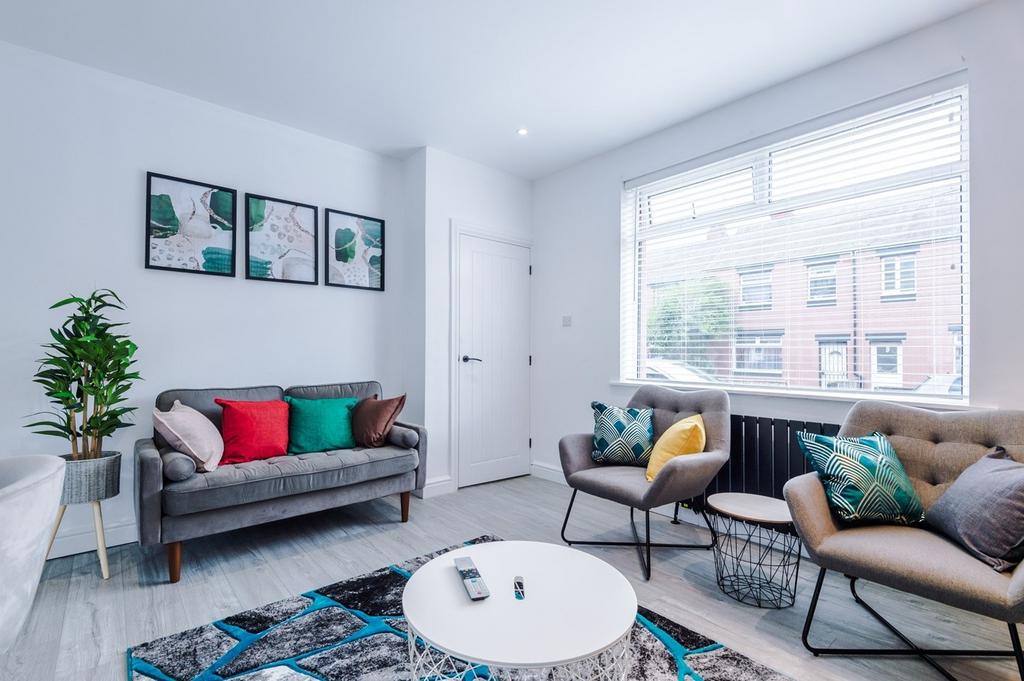 3 bed terraced house to rent Clyde Rd, London CR0