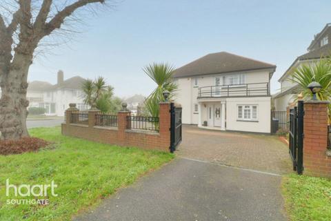 undefined, Chase Road, London
