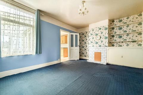 3 bedroom semi-detached house for sale, White Hart Lane, Portchester,