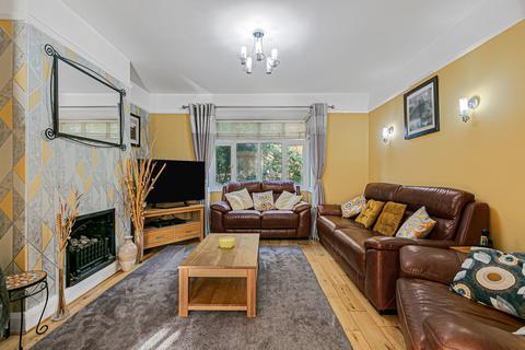 undefined, Moor Lane, Staines-upon-Thames, Surrey, TW19