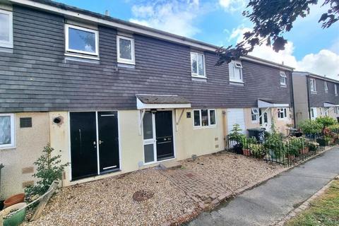 2 bedroom terraced house for sale, Widgeon Close, Gosport, Hampshire, PO12 4JG