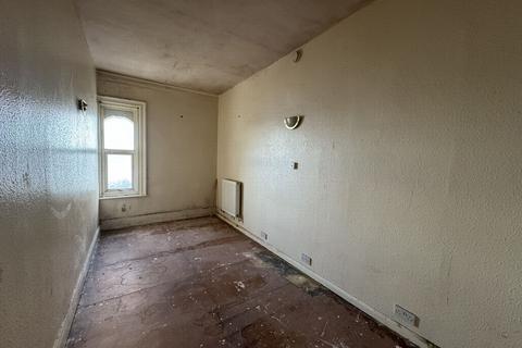 1 bedroom flat for sale, West Cliff, Teignmouth Hill, EX7