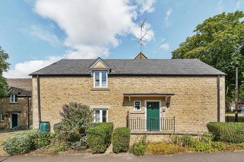 2 bedroom apartment for sale, The Playing Close, Charlbury, Chipping Norton
