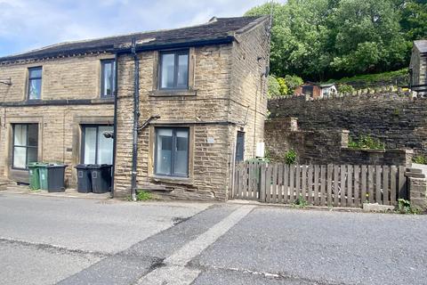 2 bedroom end of terrace house to rent, Dunford Road, Holmfirth HD9