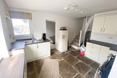 2 bedroom end of terrace house to rent, Dunford Road, Holmfirth HD9