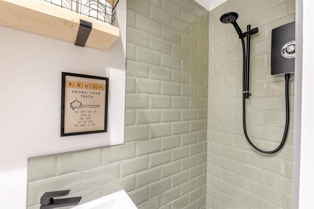 Ensuite