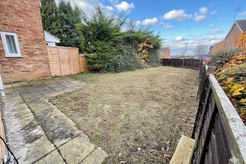undefined, Swan Mead, Luton, Bedfordshire, LU4 0YR