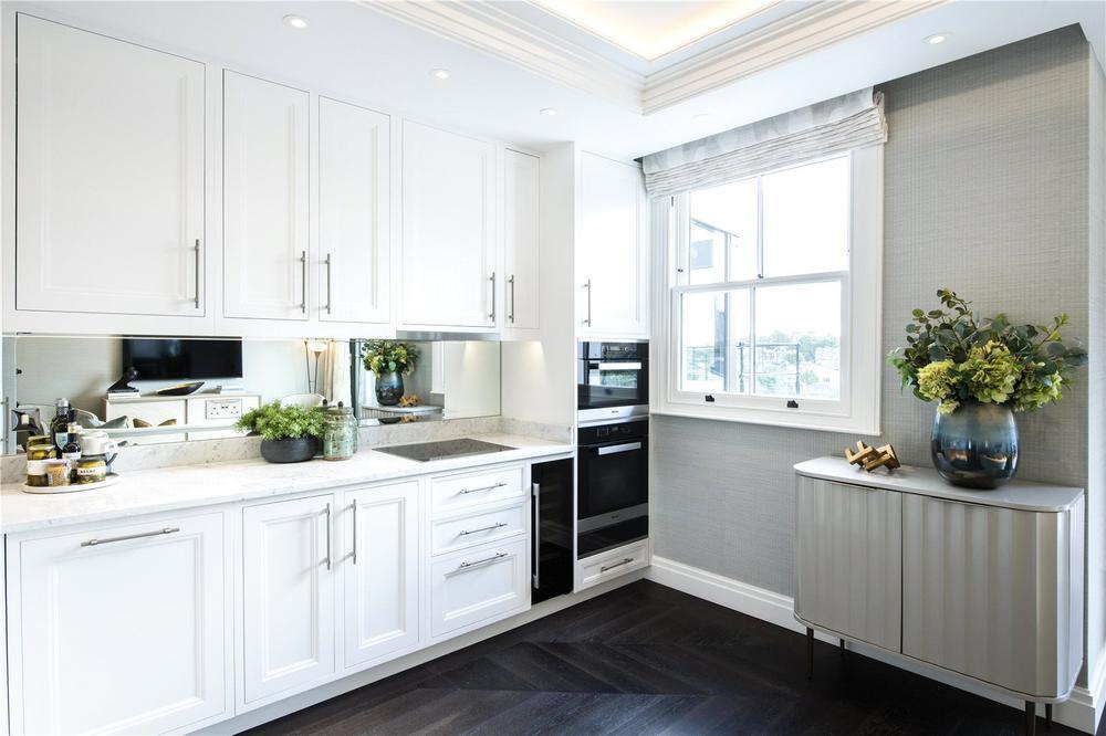 11 Prince of Wales Terrace 8.jpg