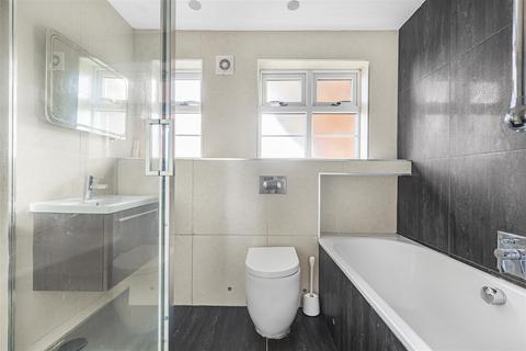 2 bedroom flat for sale, Upper Richmond Road West, East Sheen, SW14