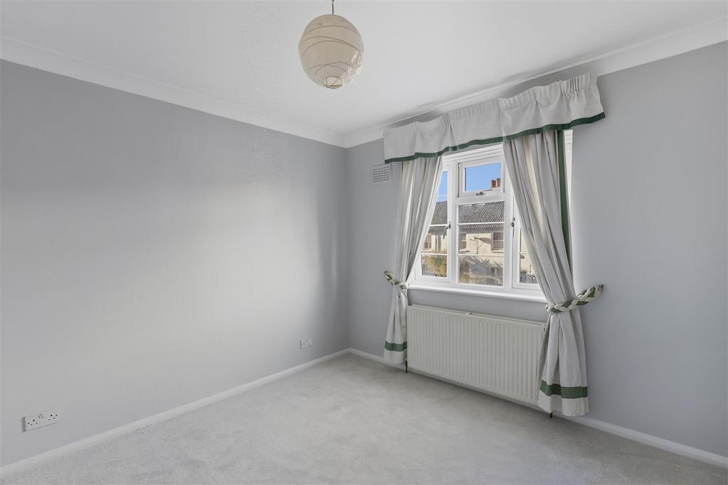96 Deanhill Court-11.jpg