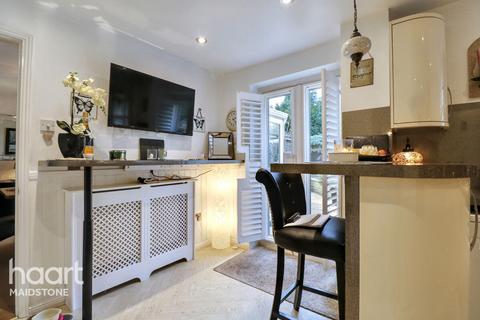 4 bedroom detached house for sale, Lockham Farm Avenue, Maidstone