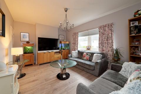 undefined, 15 Meadside Avenue, Kilbarchan, PA10 2LB