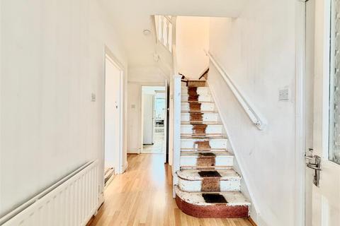 4 bedroom semi-detached house for sale, Lavender Avenue, London