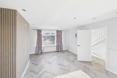 3 bedroom terraced house to rent, Turnhouse Road, East Craigs, Edinburgh, EH12