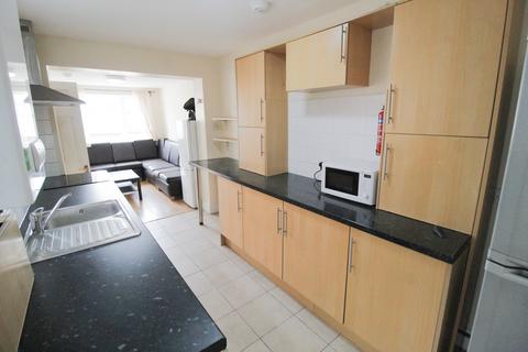 undefined, King Street, Pontypridd CF37