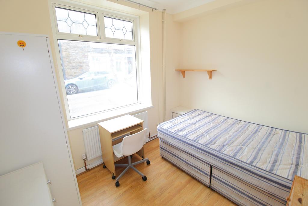Bed1