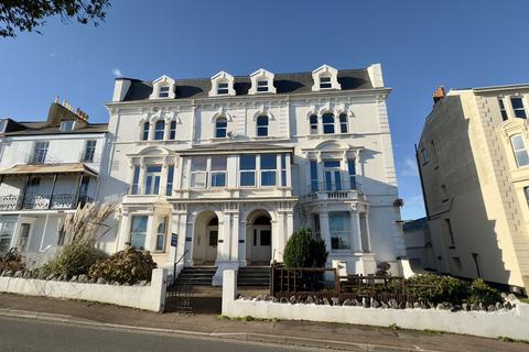 2 bedroom flat for sale, West Cliff, Teignmouth Hill, EX7