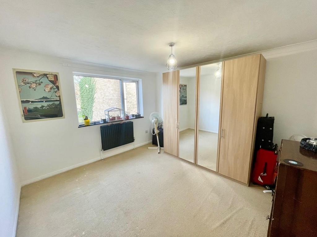 Bedroom 2.jpg