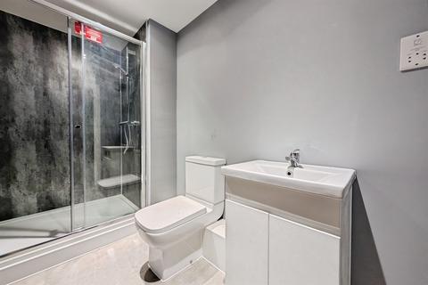 undefined, Canal Walk, Southampton SO14