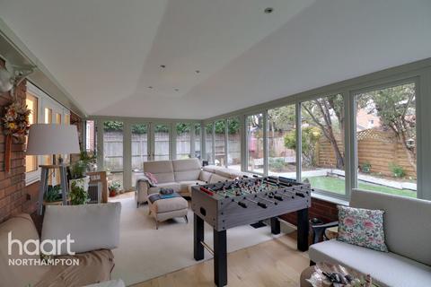 undefined, The Moorlands, Rushden
