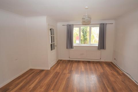 undefined, Salisbury Close, Alton, Hampshire, GU34