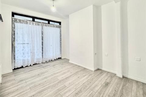 undefined, Turner Road, Edgware