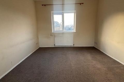 2 bedroom maisonette to rent, Granville Avenue, Slough, Berkshire, SL2