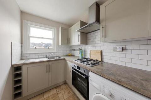 2 bedroom flat for sale, 9A Shrubland Road, Walthamstow, London, E17 7QH