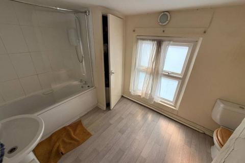 undefined, First and Second Floor Flat 17 Market Street, Ely, Cambridgeshire, CB7 4LZ