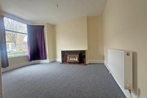 4 bedroom terraced house for sale, Caledon Road, London, E6