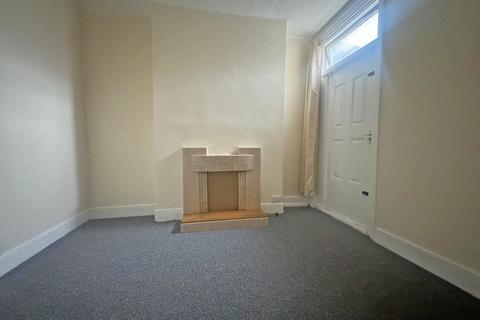 4 bedroom terraced house for sale, Caledon Road, London, E6