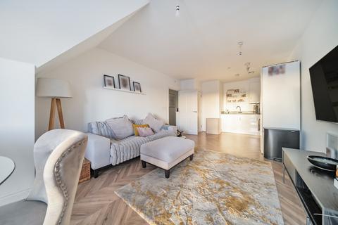 Beechey Place, Berkshire RG40