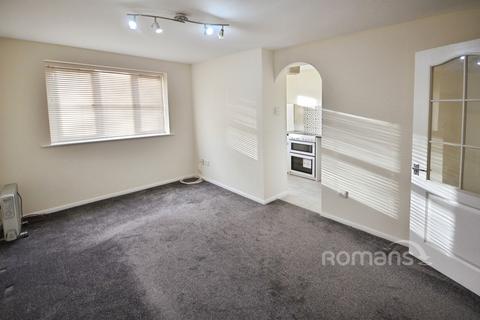 1 bedroom flat to rent, Walpole Road, Slough, Berkshire, SL1