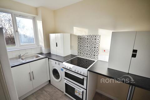 1 bedroom flat to rent, Walpole Road, Slough, Berkshire, SL1
